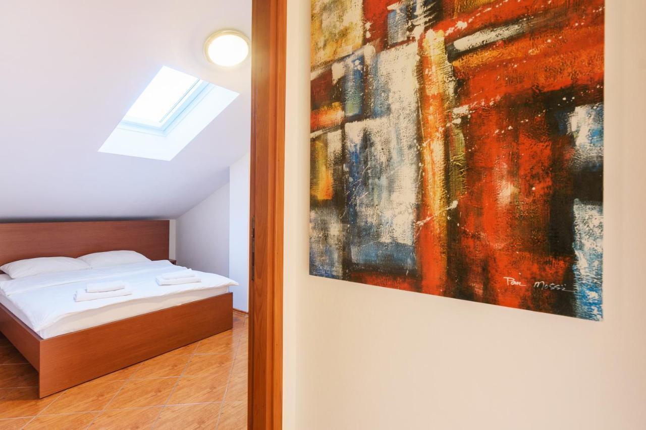 Apartmani "Jadran" 파그 외부 사진