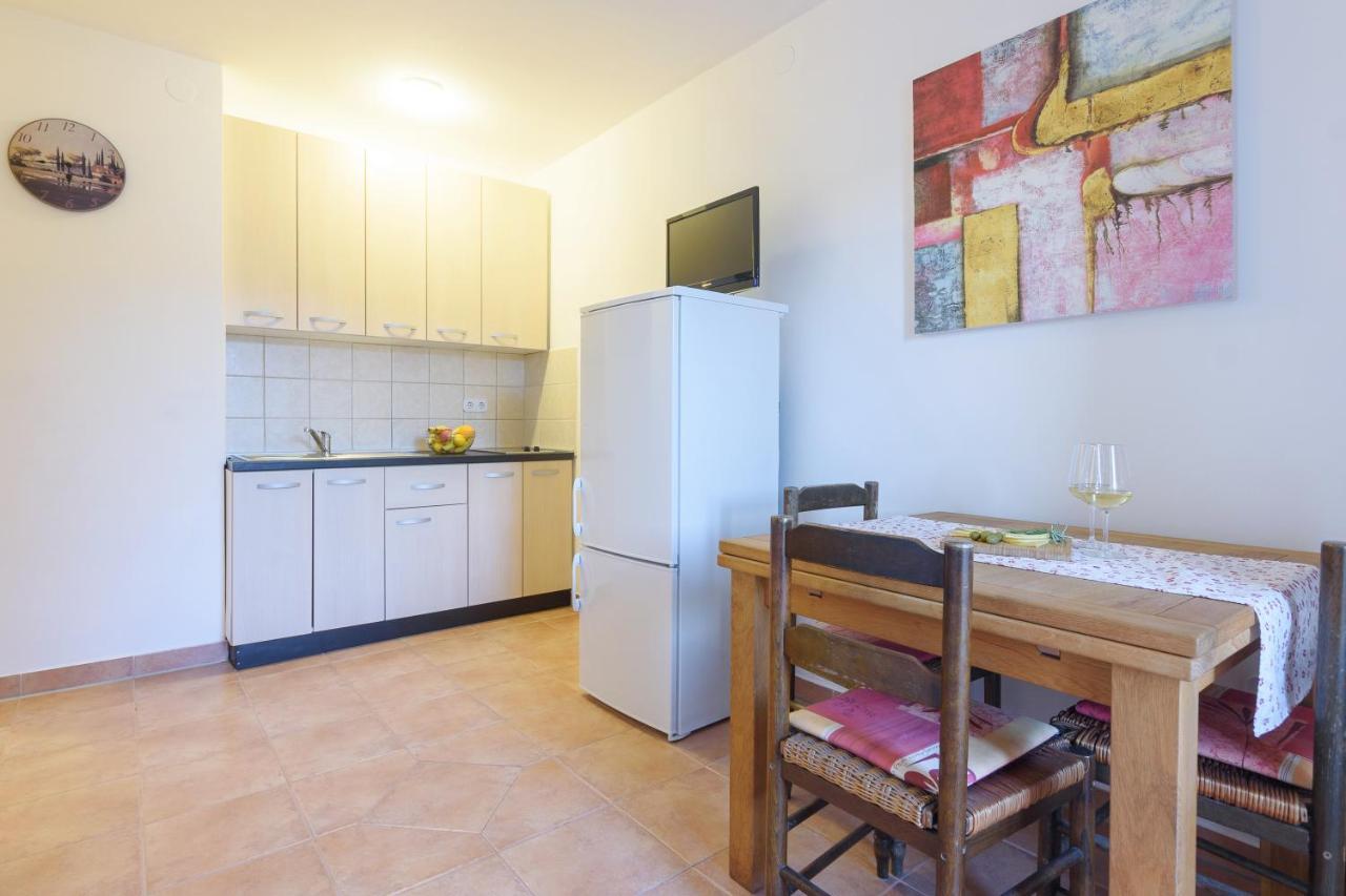 Apartmani "Jadran" 파그 외부 사진